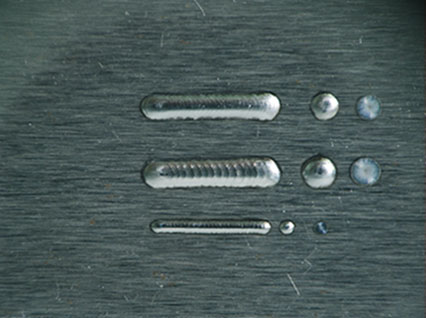 <a href='http://m.mjmei.cn/product/3.htm' class='text_a'>模具激光焊機(jī)</a>修復(fù)鏡面模具效果